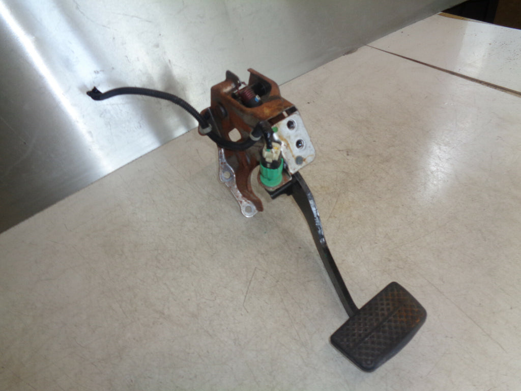 HONDA JAZZ MK3 FOOT BRAKE PEDAL ASSEMBLY BOX UNIT
