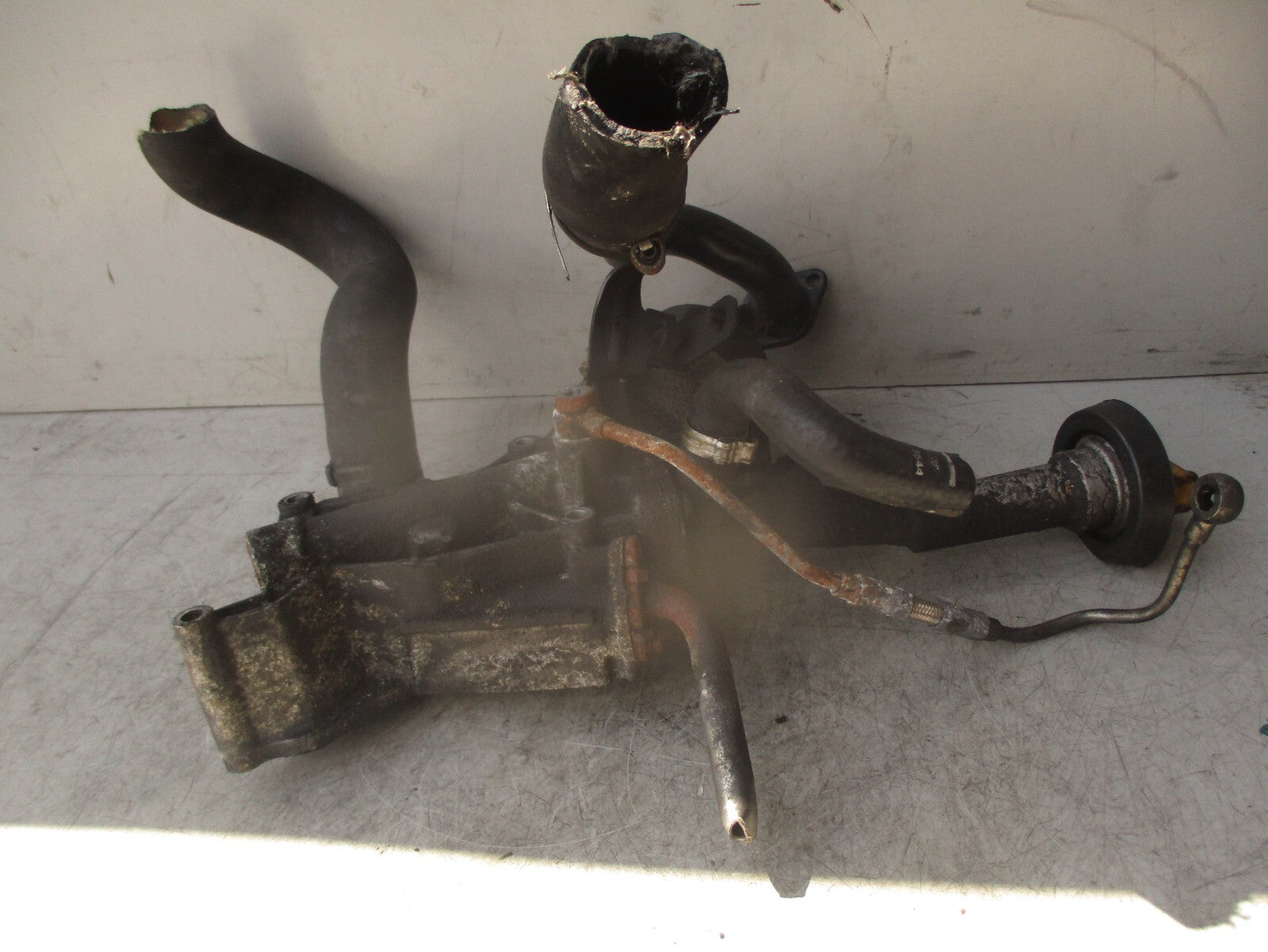 2015 PEUGEOT BIPPER 1.3 DIESEL OIL FILTER HOUSING 55238286