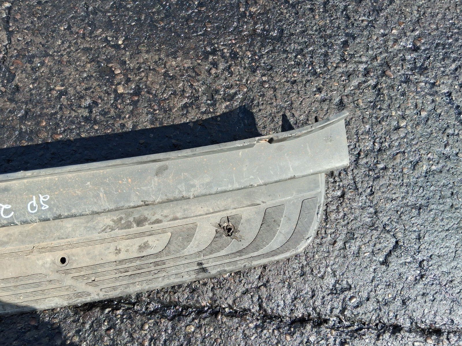 MERCEDES BENZ SPRINTER W907 2021 REAR STEP PLASTIC A9108801600