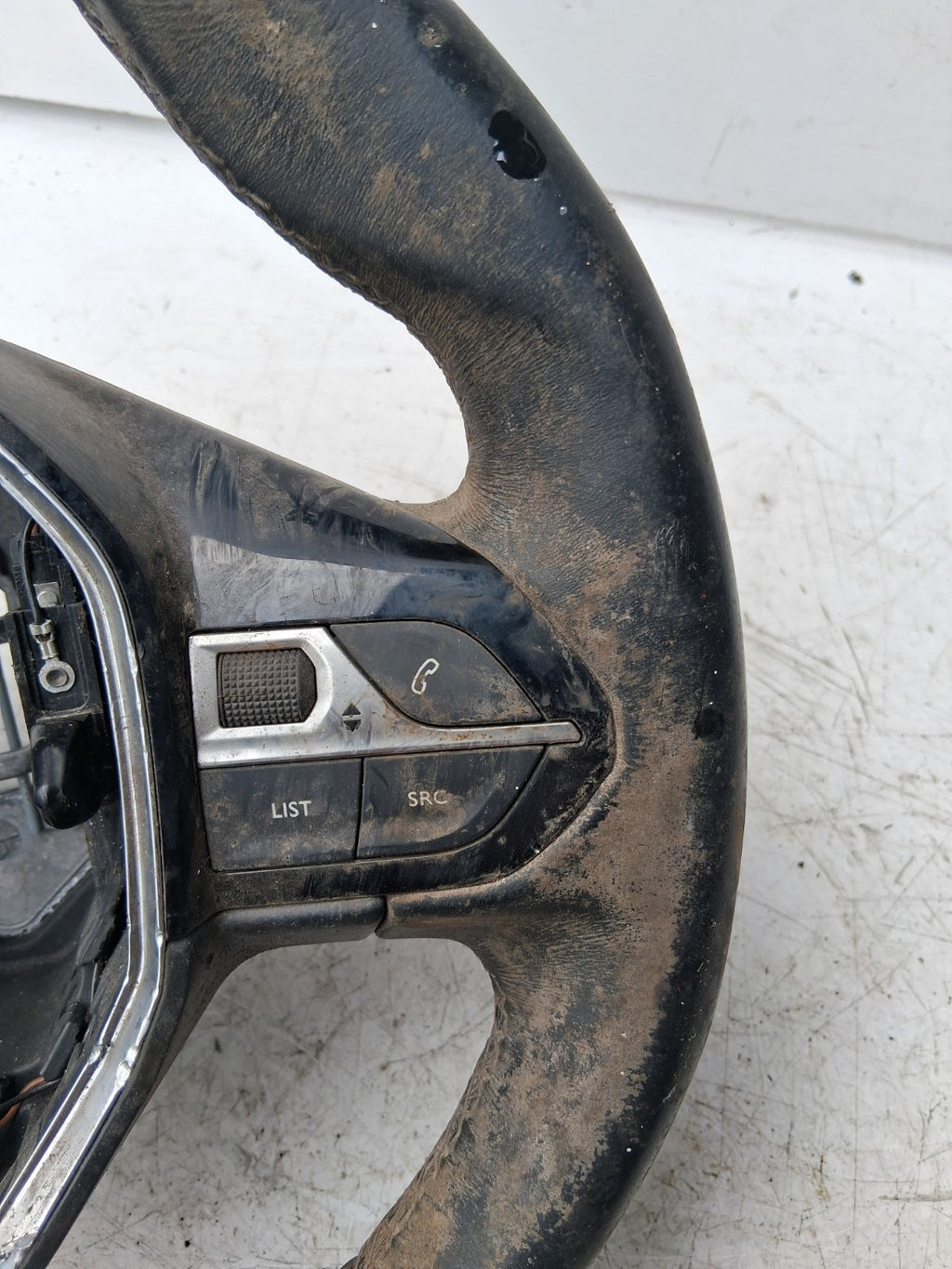 2012 PEUGEOT 3008 MULTIFUNCTION STEERING WHEEL 34241640A