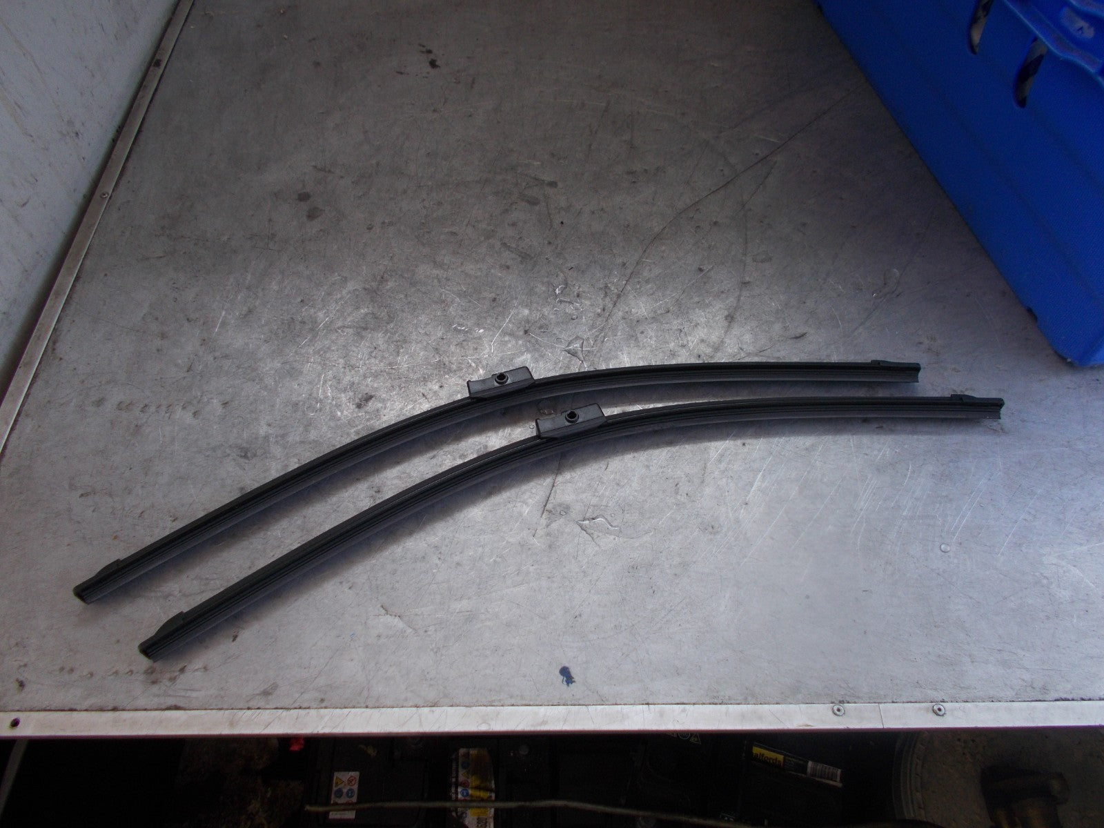 AUDI A3 FREELANDER 2 JAGUAR XF BOSCH WIPER BLADES