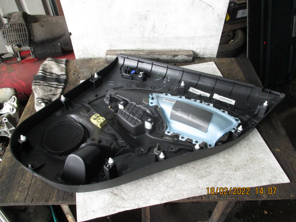 FORD ECOSPORT 2016 NSR PASSENGER SIDE REAR PLASTIC DOOR CARD PANEL