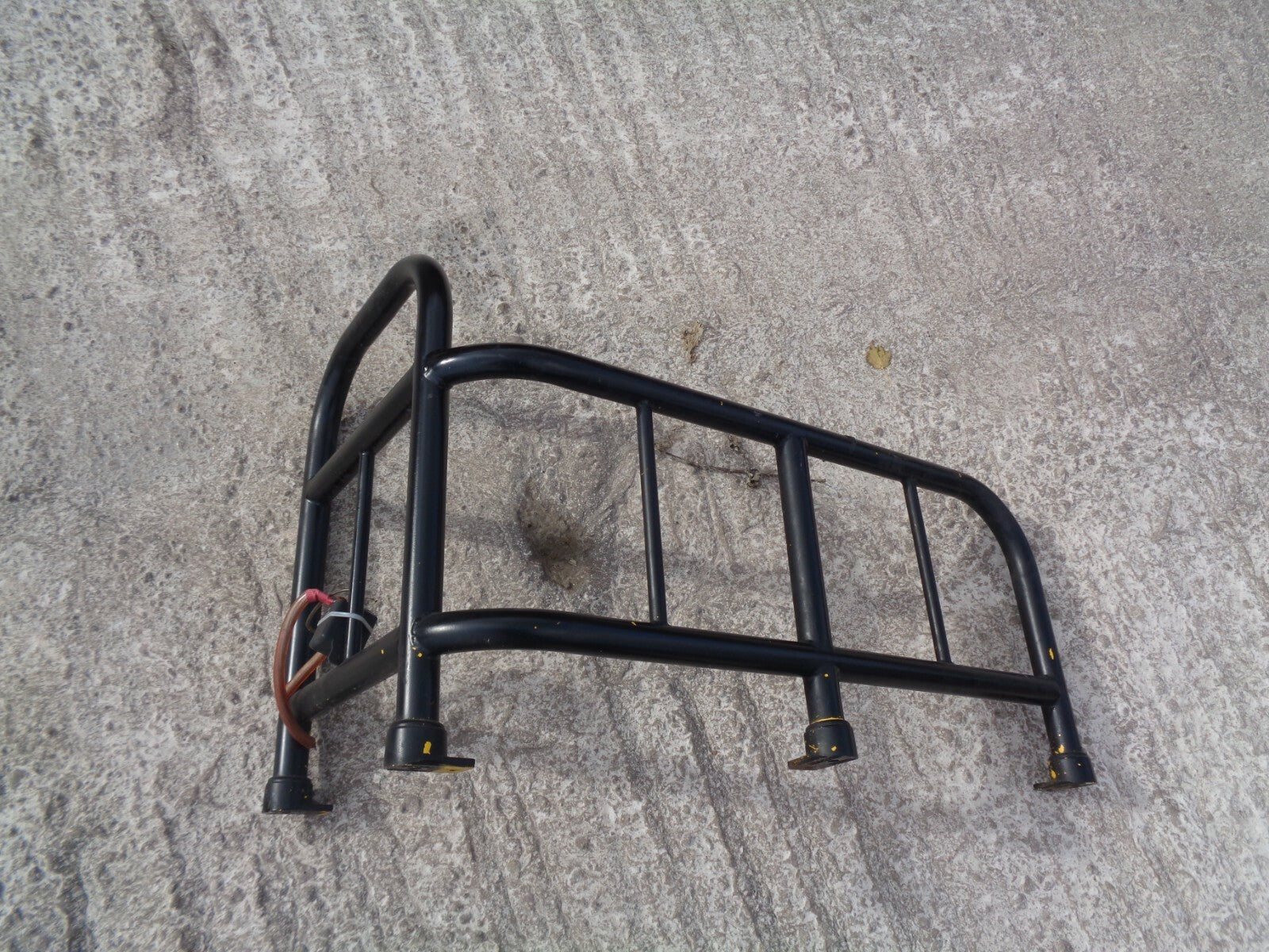 OPTARE ALERO PARTY BUS 2003 LUGGAGE FRAME BAR RACK METAL