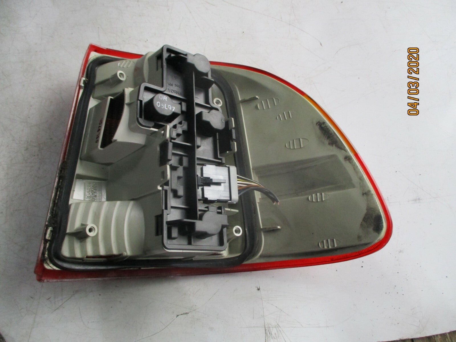 VAUXHALL ASTRA MK3 SALOON 1998 NSR PASSENGER SIDE REAR BRAKE TAIL LIGHT  5005
