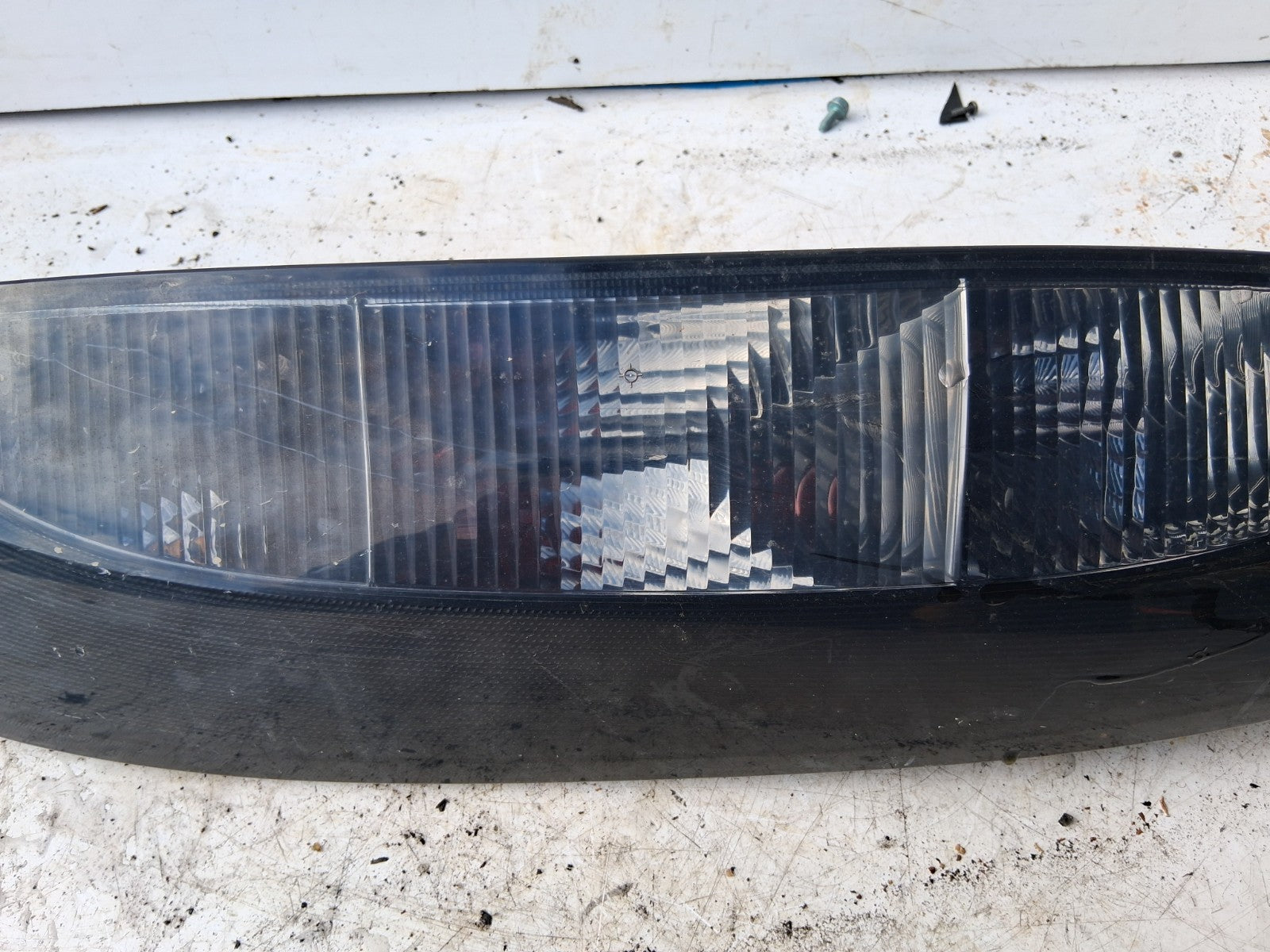 2005 VAUXHALL CORSA C OSR DRIVER SIDE REAR RIGHT TAIL LIGHT 89307510