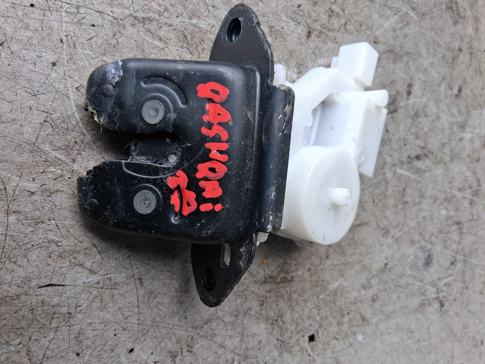 2020 NISSAN QASHQAI J11 MK2 TAILGATE BOOTLID LOCK HATCH MECHANISM