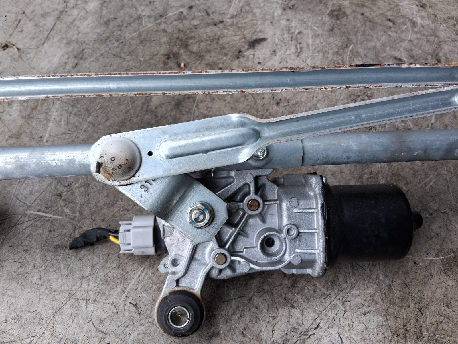 2020 NISSAN QASHQAI J11 MK2 FRONT WINDSCREEN WINDOW MOTOR & LINKAGES