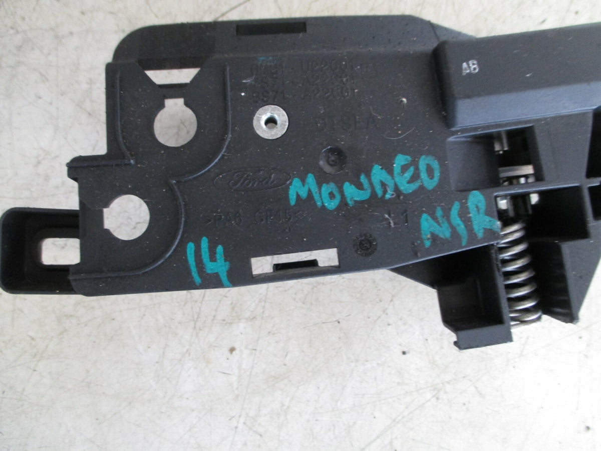 FORD MONDEO 2014 NSR NEAR SIDE REAR DOOR HANDLE 6M21U22601