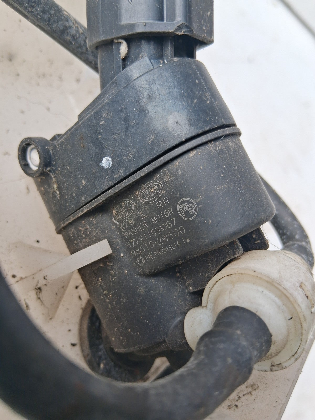 2020 KIA SPORTAGE MK4 WINDSCREEN WASHER PUMP WITH WATER TANK BOTTLE 985102W500