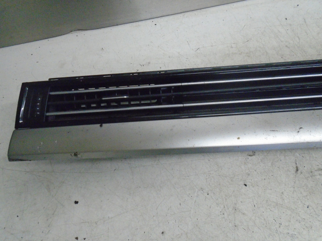 VOLKSWAGEN PASSAT 2017 B8 CENTRE DASHBOARD AIR VENT 3G2857083