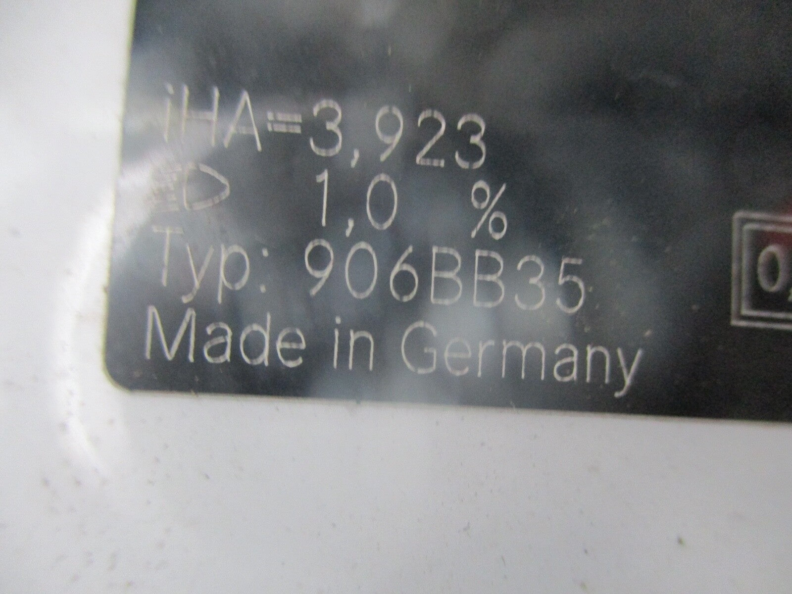 MERCEDES SPRINTER W906 FUSE RELAX BOX BRACKET & SURROUND A9065460643