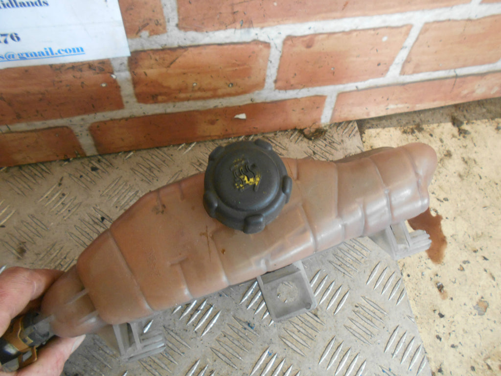 RENAULT CLIO MK3 2006 1.2 HEADER OVERFLOW EXPANSION TANK 8200148742K