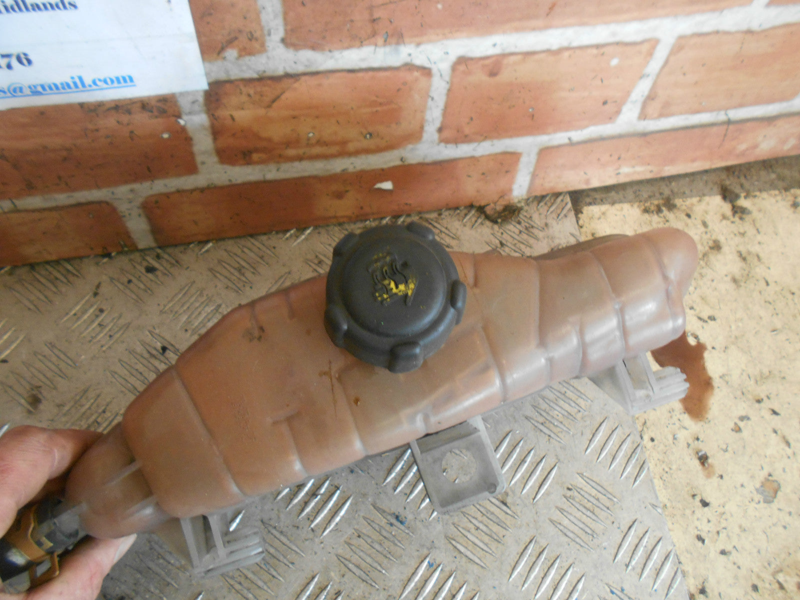 RENAULT CLIO MK3 2006 1.2 HEADER OVERFLOW EXPANSION TANK 8200148742K
