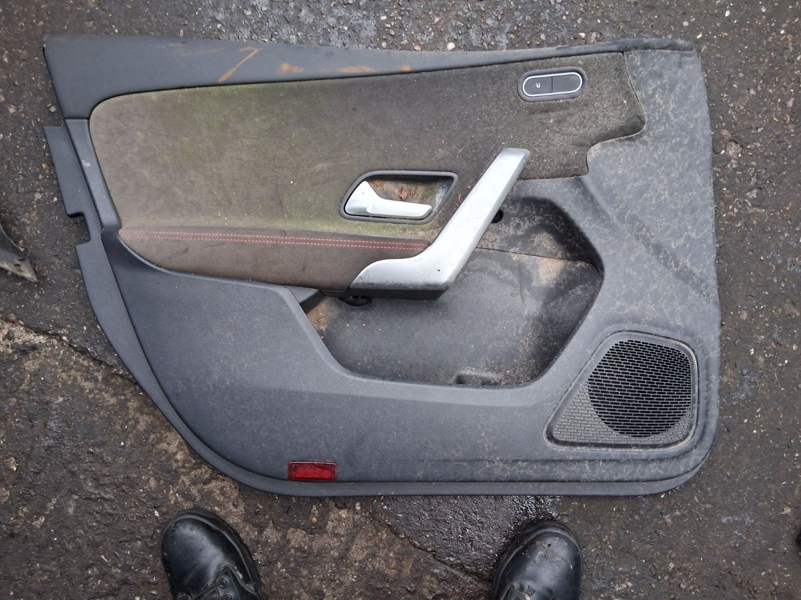 2021 MERCEDES A CLASS SALOON V177 NSF PASSENGER FRONT LEFT DOOR CARD A1777203900