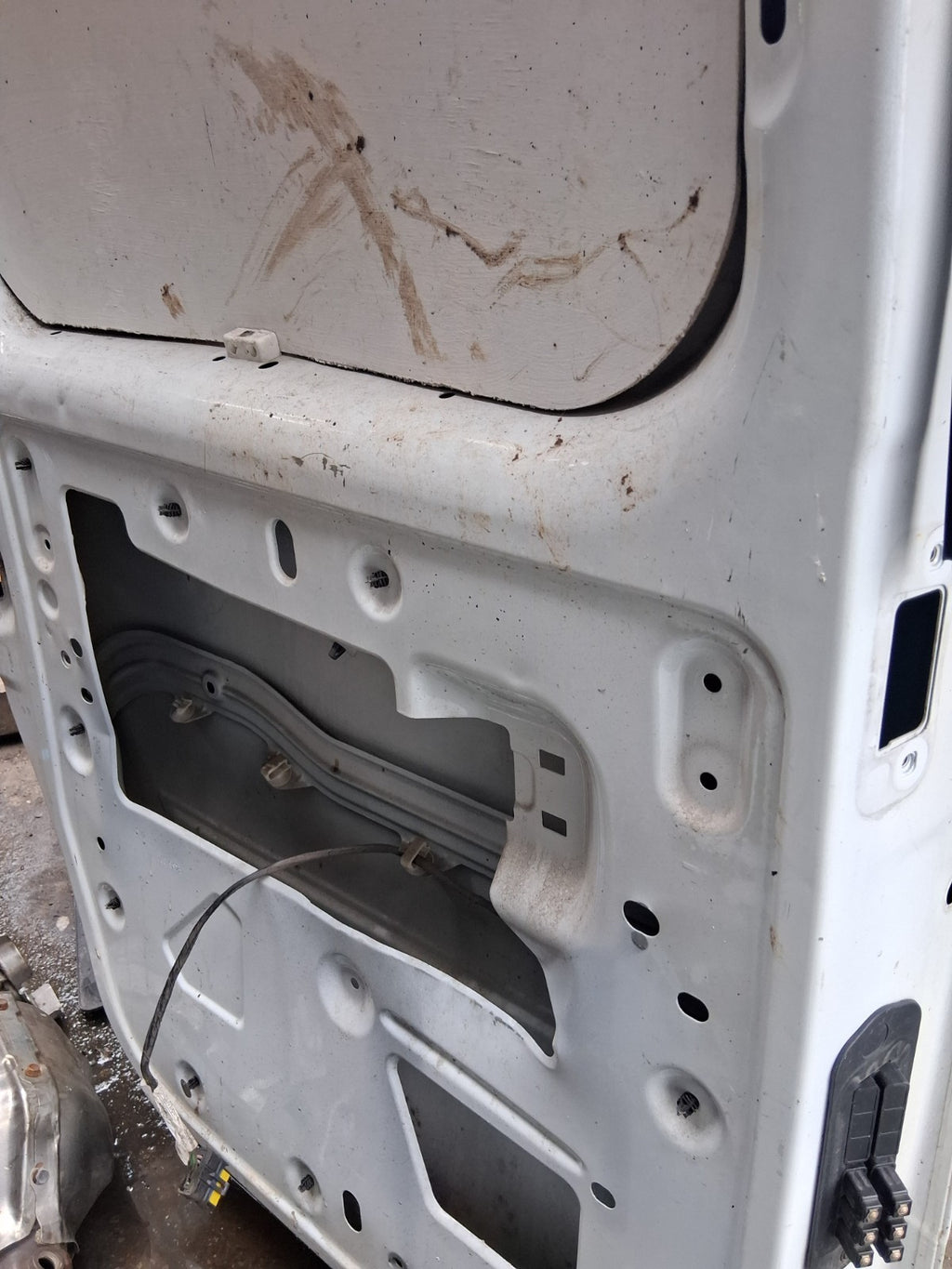 2016 RENAULT KANGOO MK2 NS PASSENGER SIDE LEFT BARE SLIDING DOOR WHITE