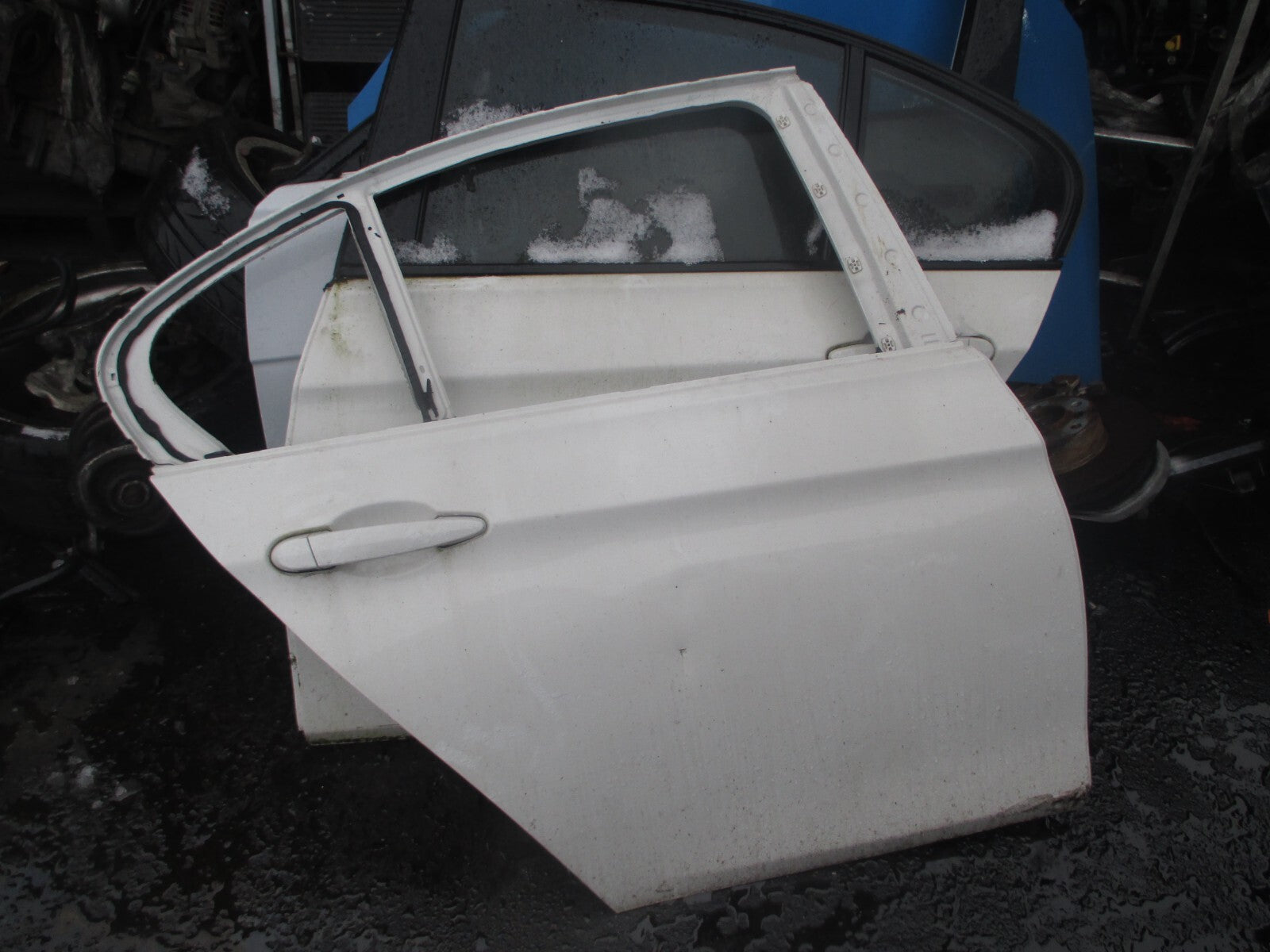 BMW 3 SERIES F30 2018 OSR DRIVER SIDE REAR BARE DOOR ALPINE WHITE