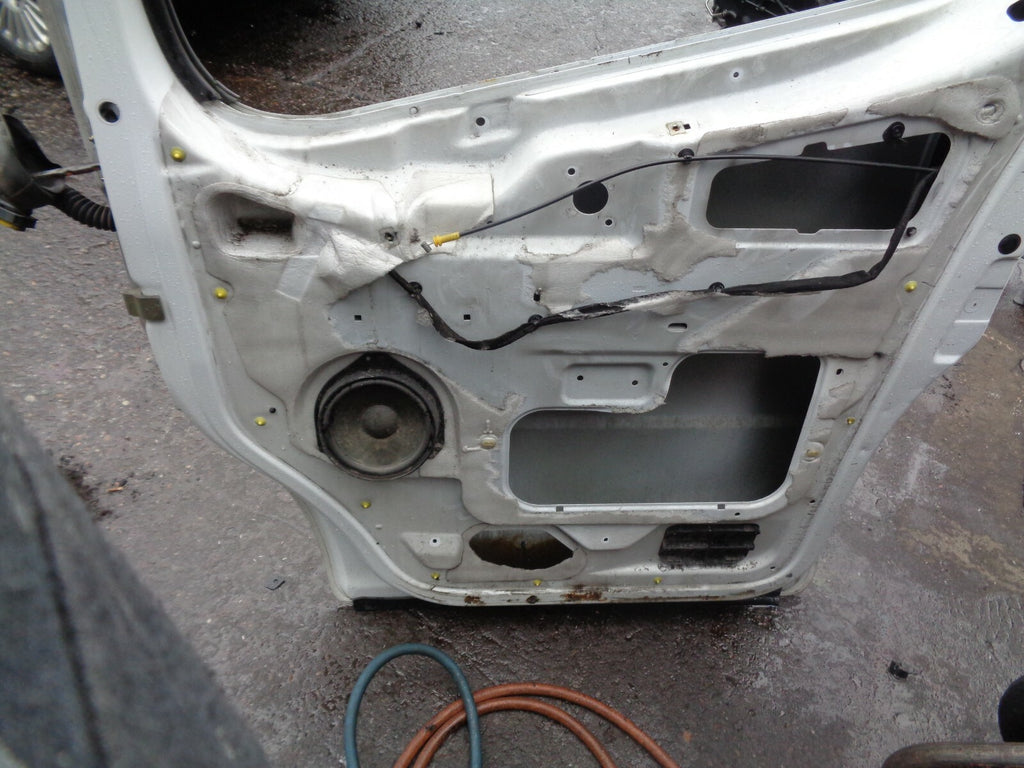 VAUXHALL VIVARO VAN 2007 OSF DRIVER SIDE FRONT BARE DOOR SHELL IN WHITE