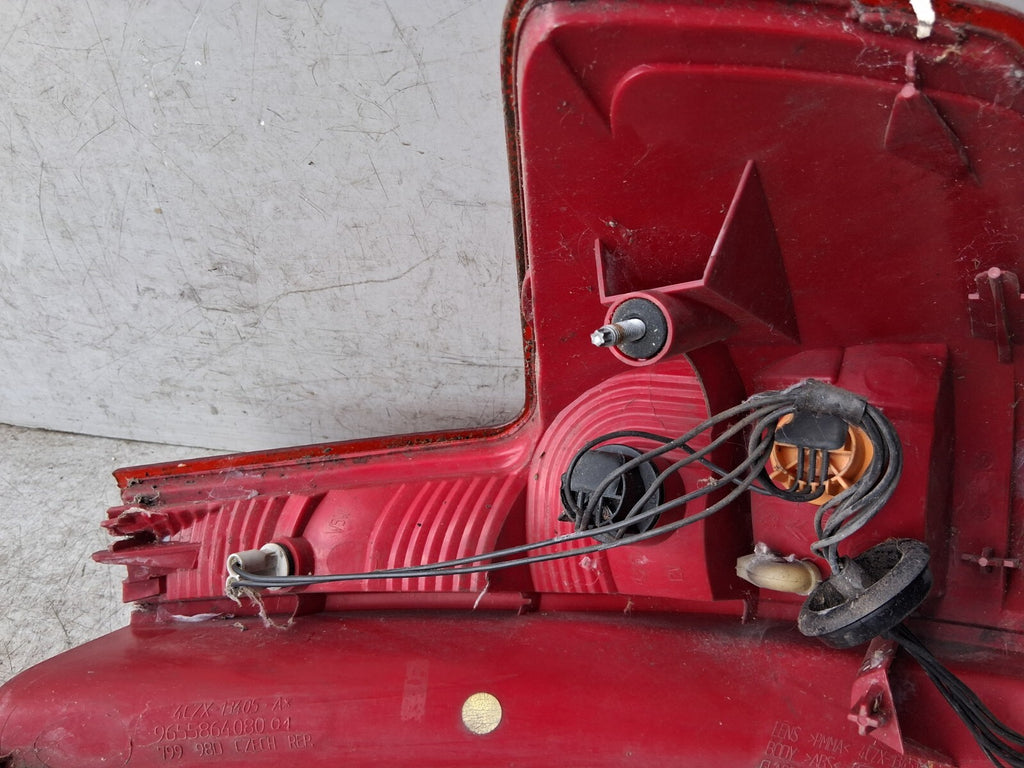 CITROEN C4 LA COUPE 2005 NSR PASSENGER SIDE REAR LEFT TAIL LIGHT 9655864080