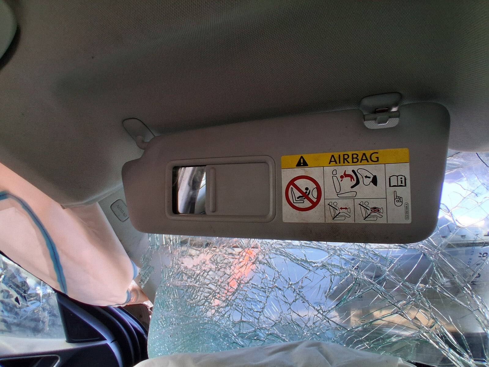 2016 AUDI Q3 8U NSF PASSENGER SIDE LEFT FRONT INTERIOR SUN VISOR SHADE