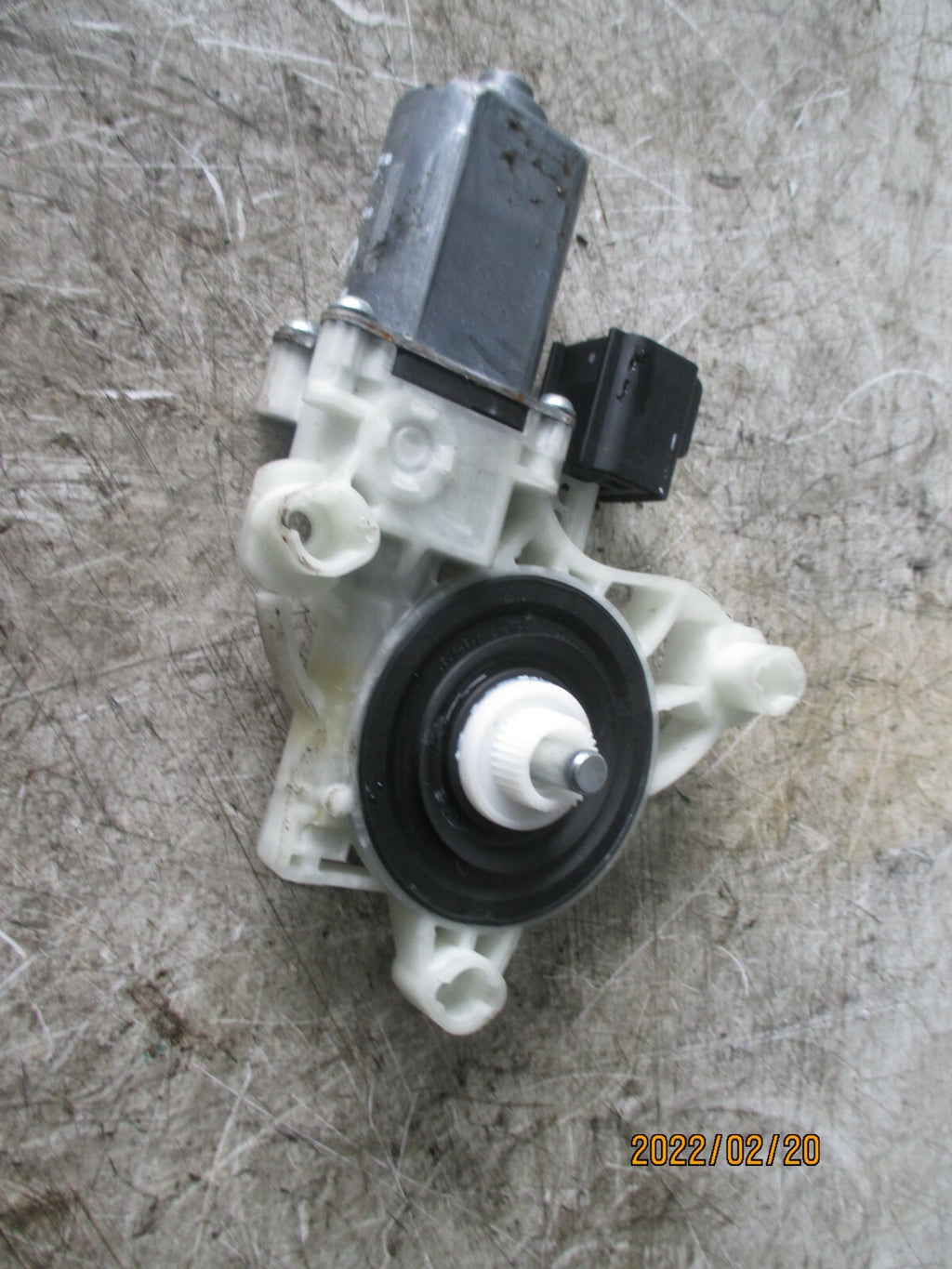FORD FIESTA MK8 2019 OSF DRIVER SIDE FRONT WINDOW MOTOR A75655111