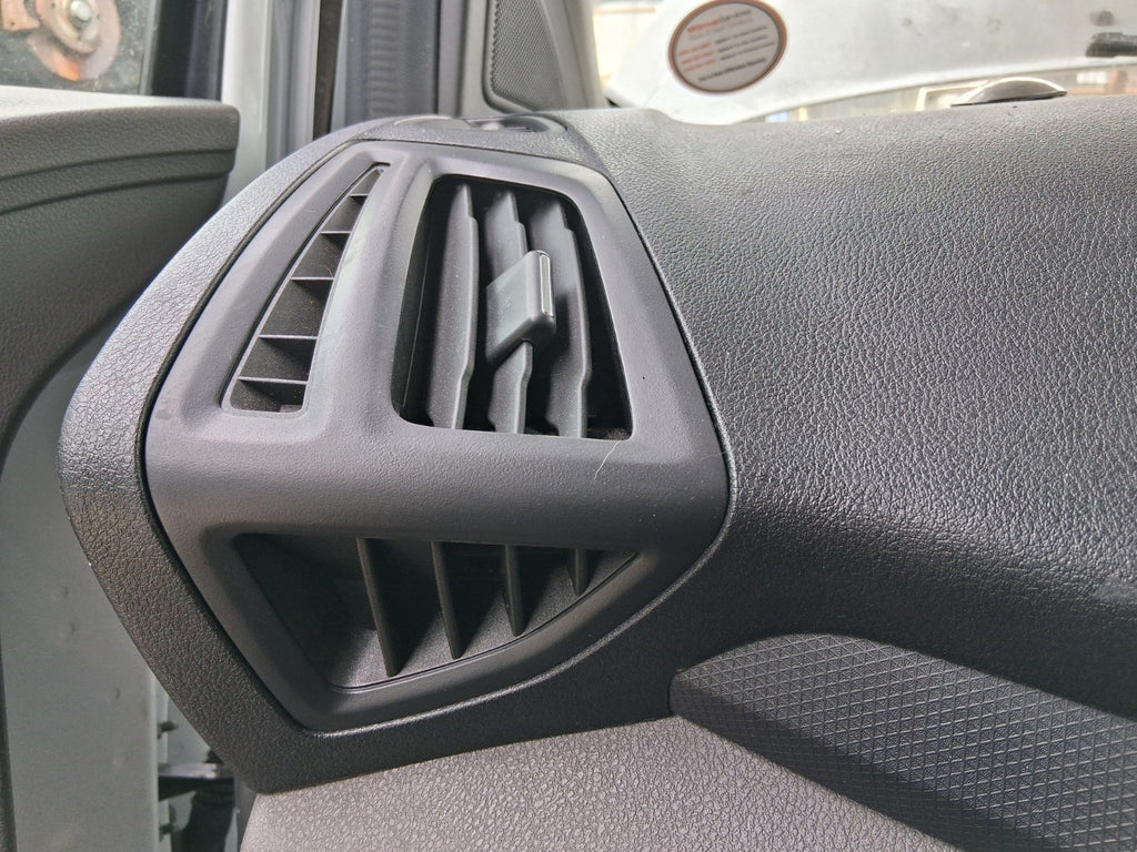 2024 FORD TRANSIT CONNECT MK2 NSF PASSENGER SIDE FRONT LEFT INTERIOR AIR VENT