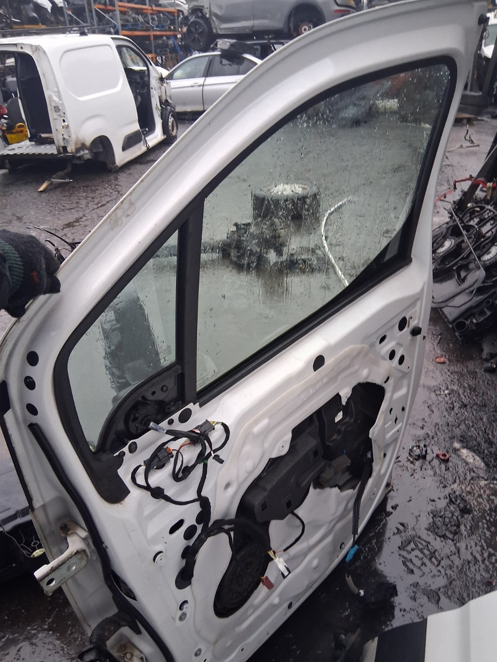 2021 VAUXHALL COMBO E MK4 OSF DRIVER SIDE FRONT RIGHT BARE DOOR WHITE