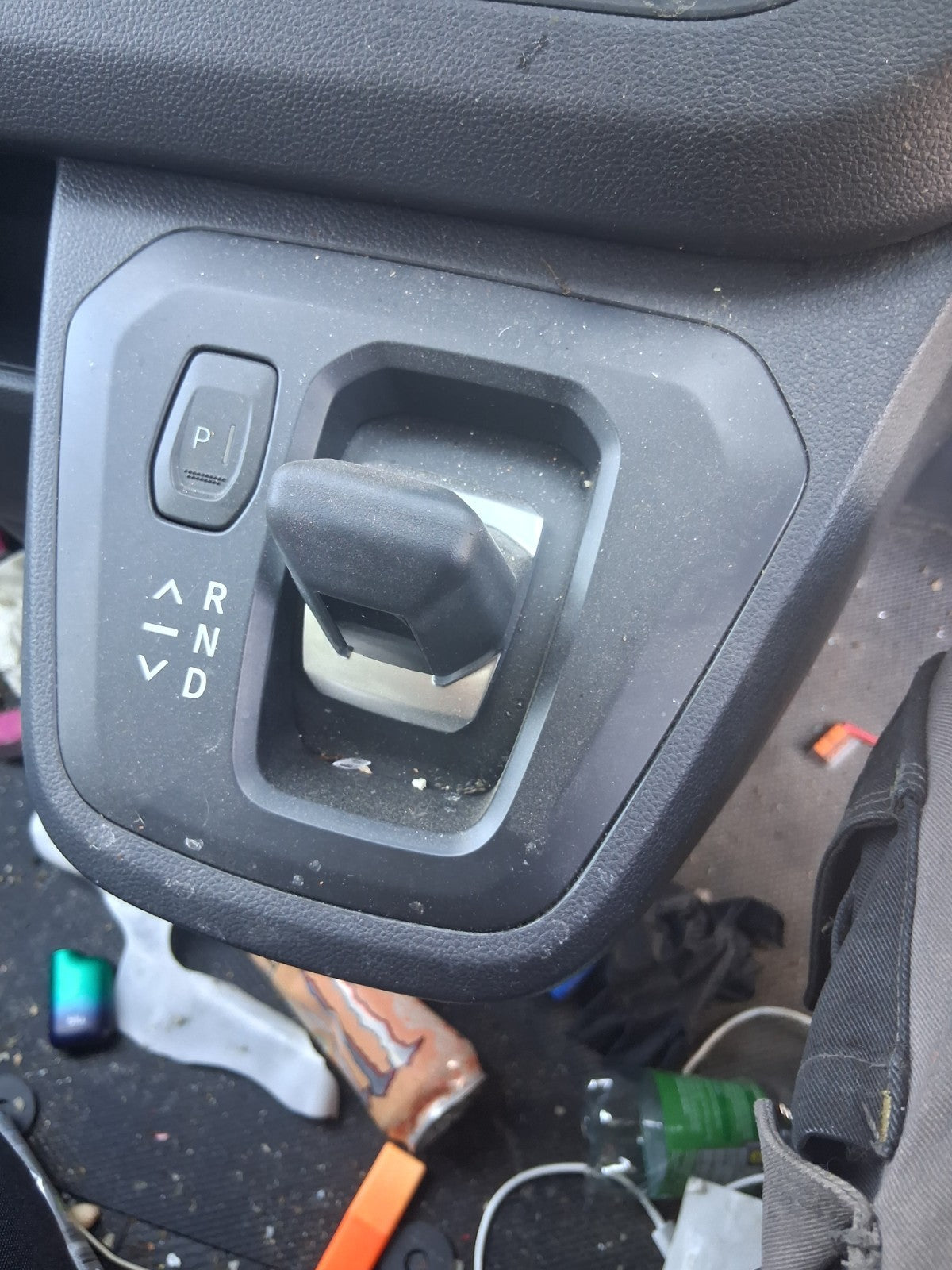2025 RENAULT TRAFIC X82 MK3 AUTOMATIC GEAR STICK GEAR SELECTOR TRIM PANEL