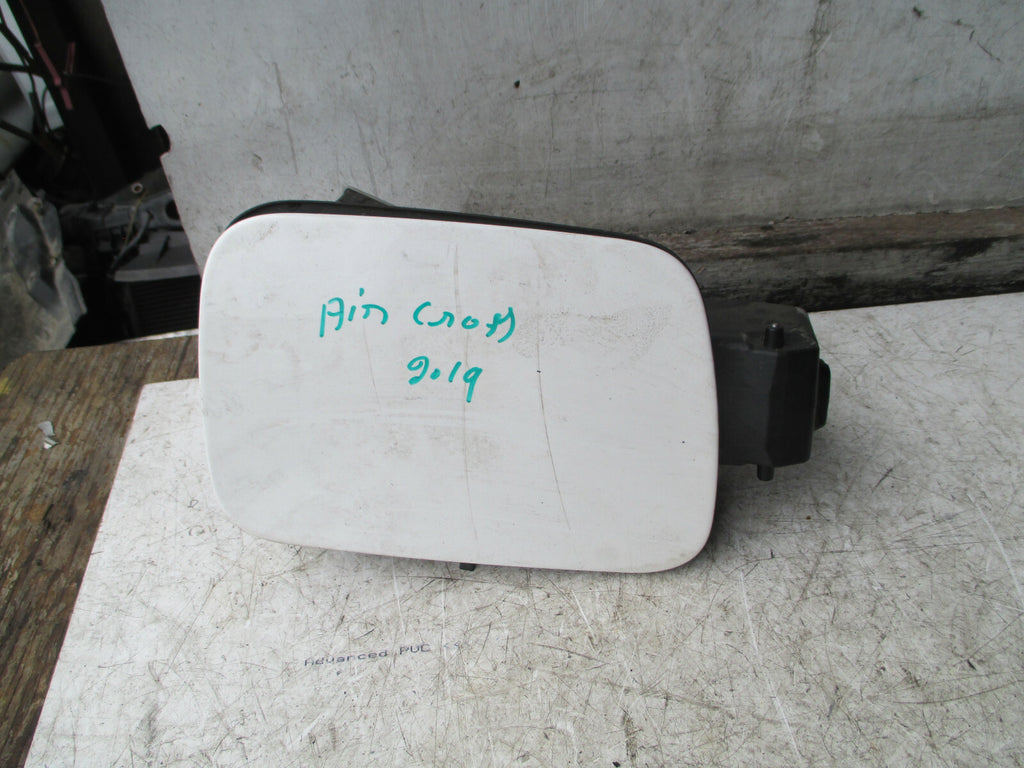 CITROEN C5 AIRCROSS 2019 1.5 DIESEL FUEL FILLER CAP FLAP WHITE