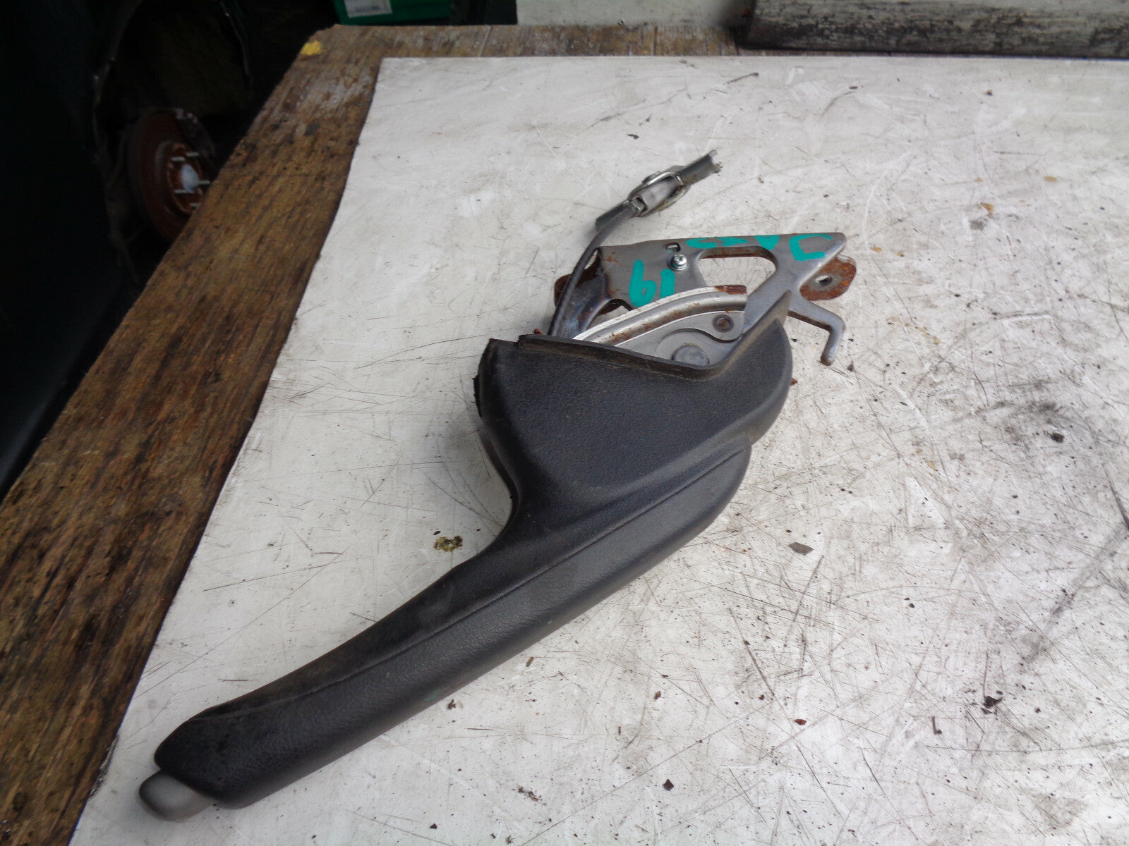 HONDA JAZZ MK3 2015 MANUAL HANDBRAKE LEVER HANDLE MECHANISM