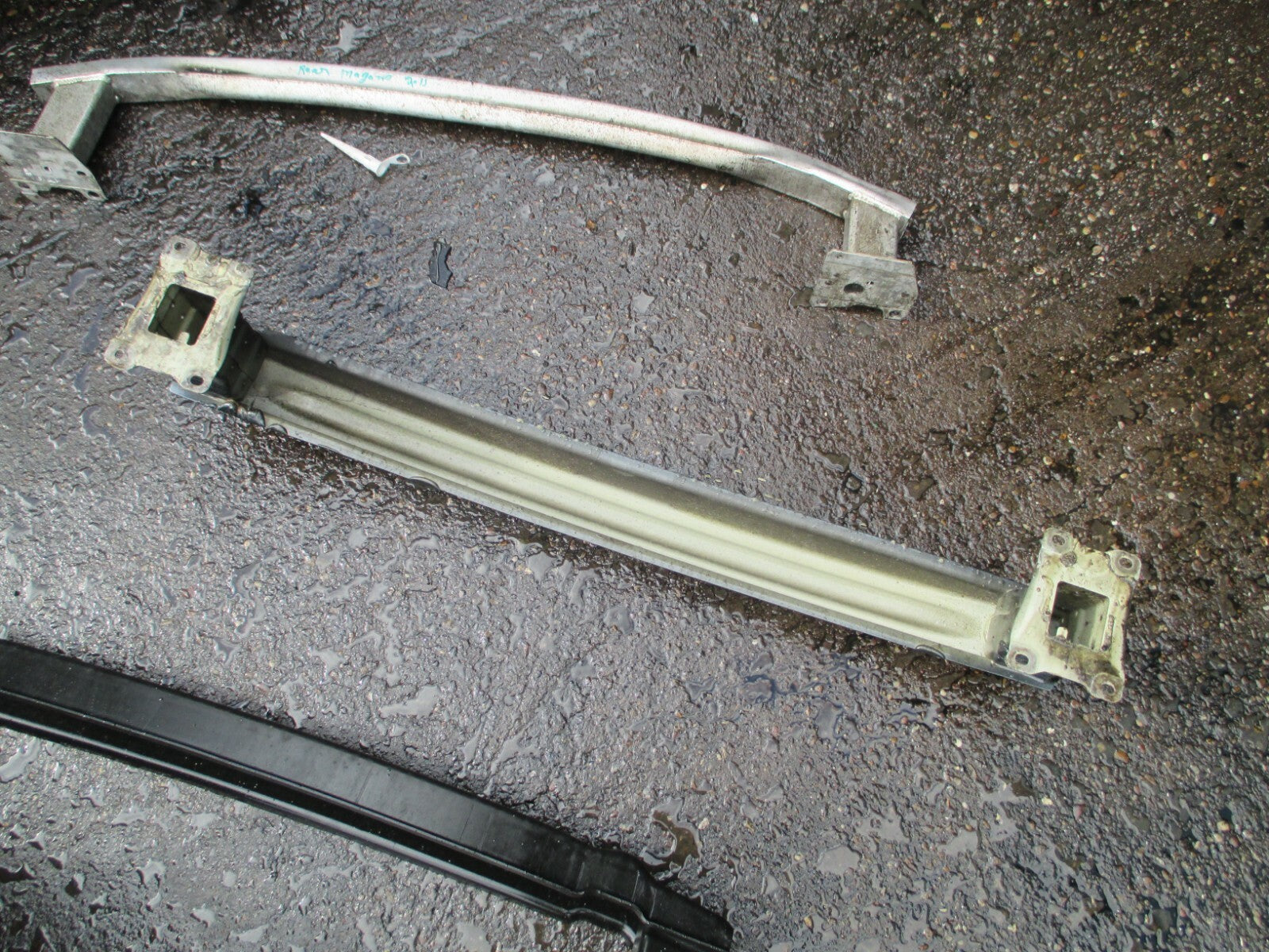 SKODA OCTAVIA 2018 REAR BACK BUMPER CRASH REINFORCEMENT CRASH BAR