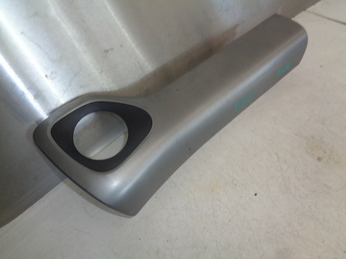 TOYOTA AYGO MK2 2016 NS PASSENGER SIDE AIR VENT TRIM GREY 550120H060