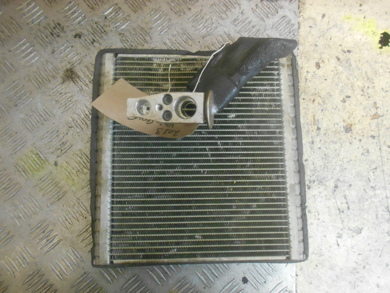 VOLKSWAGEN VW GOLF MK7 2013 HEATER MATRIX & VALVE 5Q0820679B 5Q1820105B