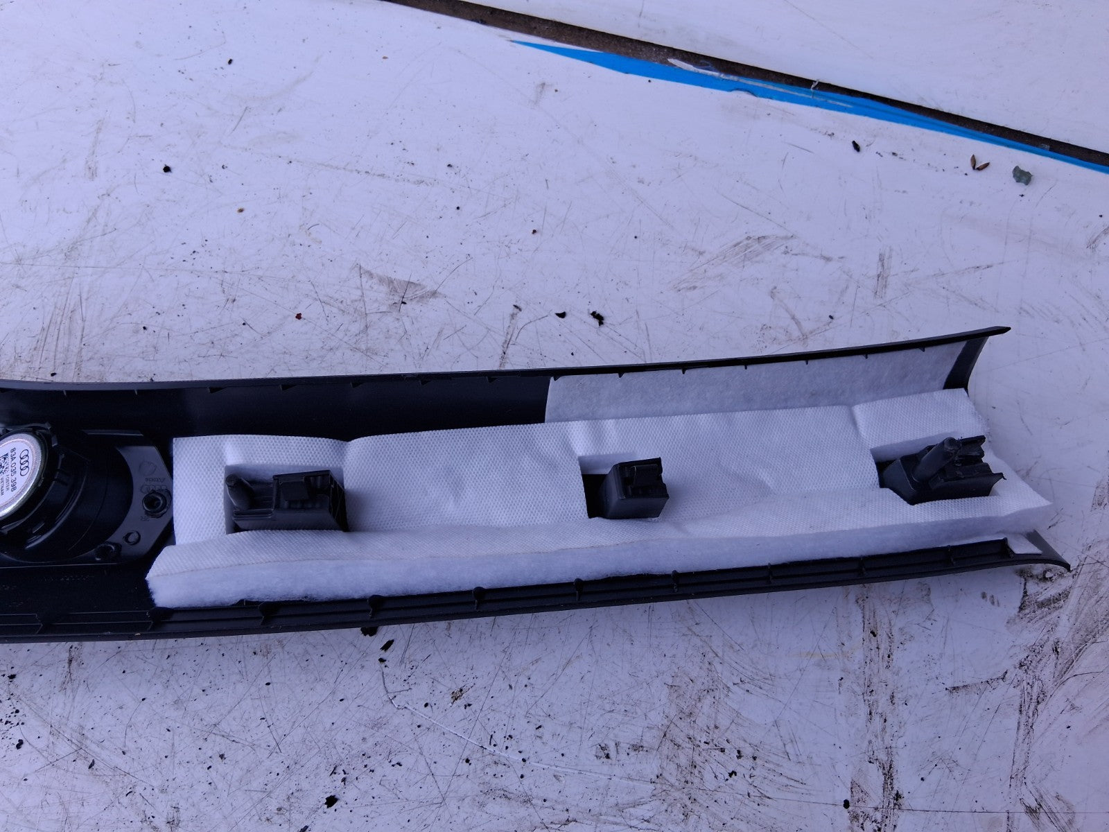 2024 AUDI A1 S LINE MK2 GB A PILLAR FRONT OSF DRIVE SIDE RIGHT TRIM 82A867234