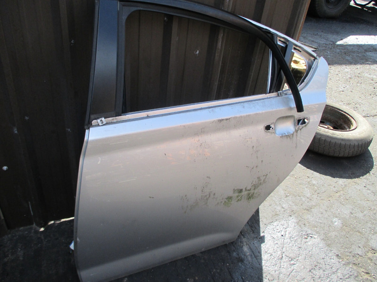 MG MG6 2011 NSR PASSENGER SIDE REAR DOOR SILVER