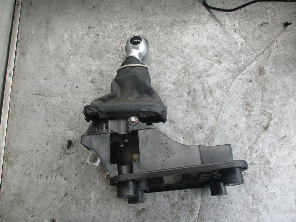 CITROEN DS3 2016 GEAR STICK & KNOB 5 SPEED 9808161780