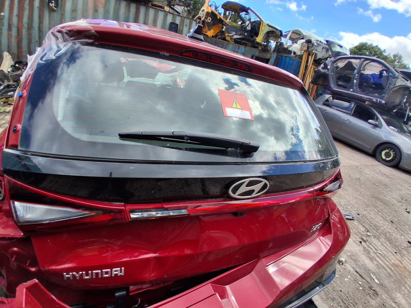 2026 HYUNDAI I20 MK3 OSF DRIVER SIDE FRONT WING PANEL TRIM