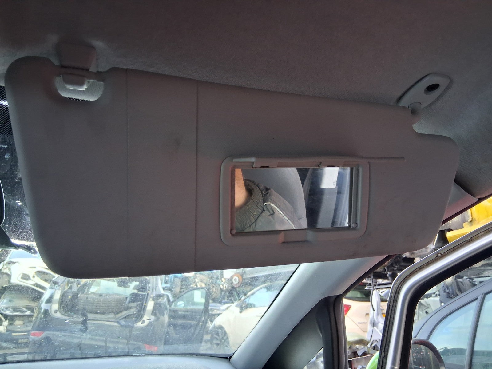 2018 VAUXHALL CORSA E CORSA VAN OSF DRIVER SIDE FRONT RIGHT SUN VISOR SHADE