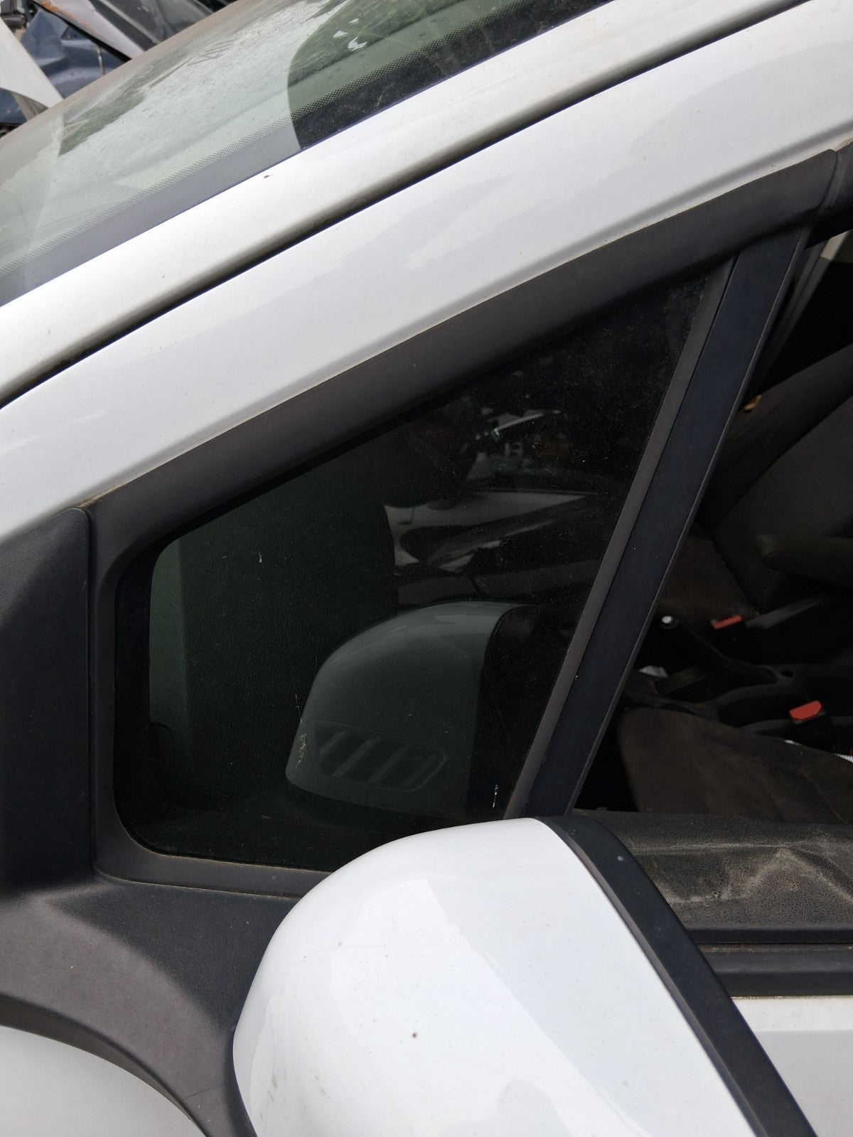 2015 FORD TRANSIT COURIER MK1 NSF PASSENGER FRONT QUARTER WINDOW GLASS
