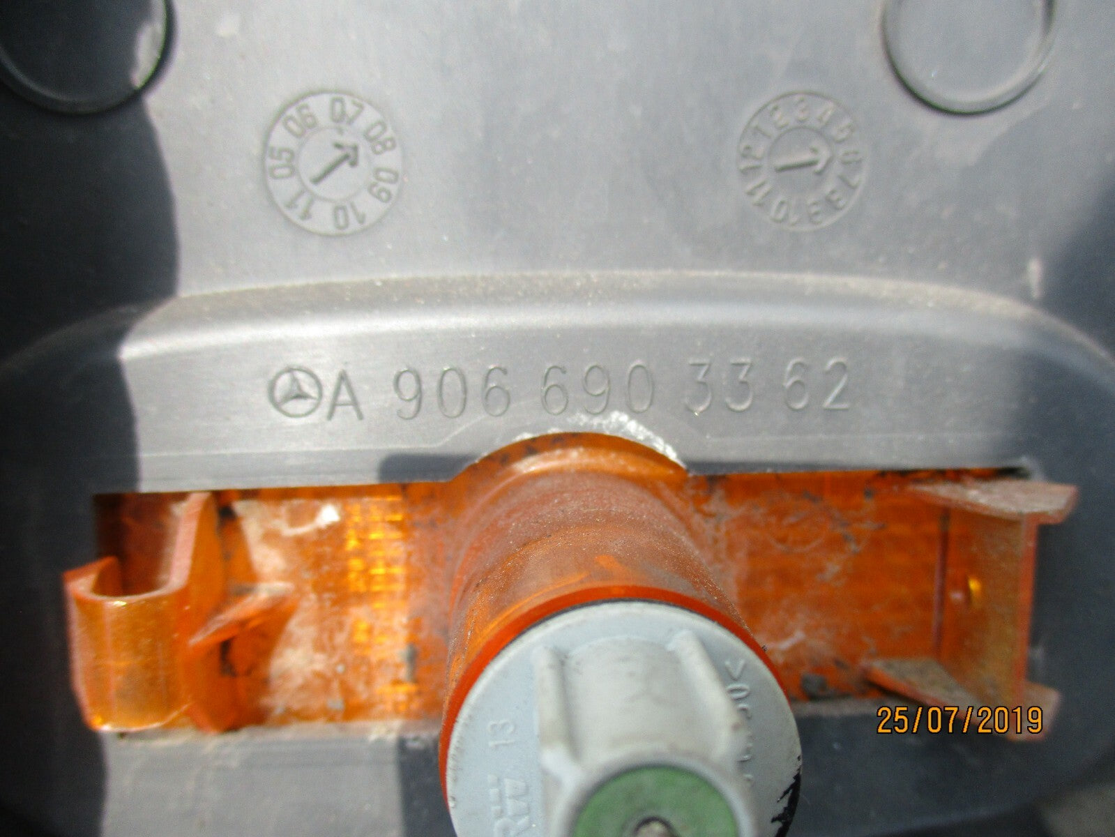 MERCEDES SPRINTER 906 MK2 TRIM MOULDING INDICATORS A9066903062