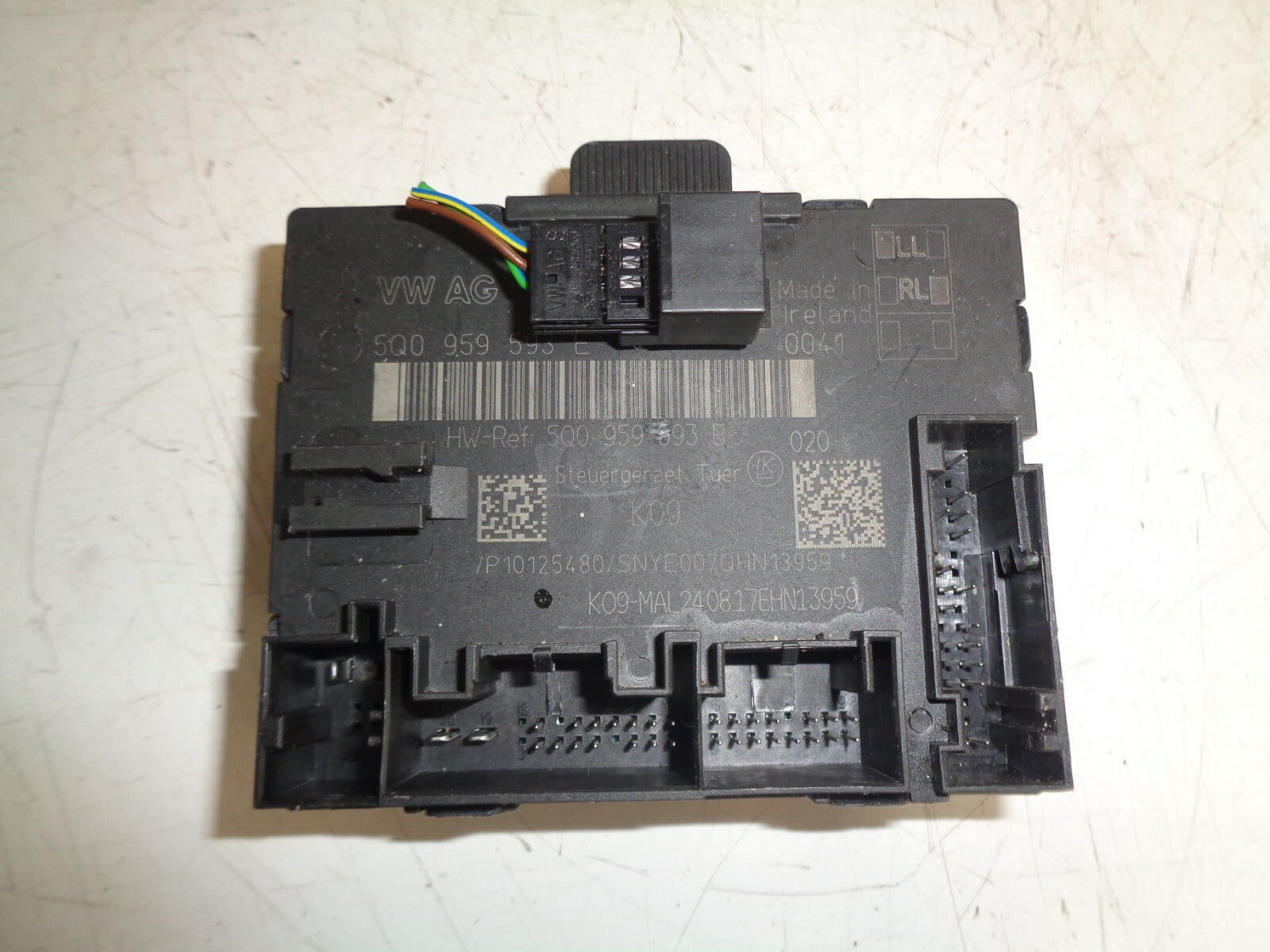 AUDI A3 8V S LINE 2017 OSF DRIVER SIDE FRONT DOOR CONTROL MODULE 5Q0959593E