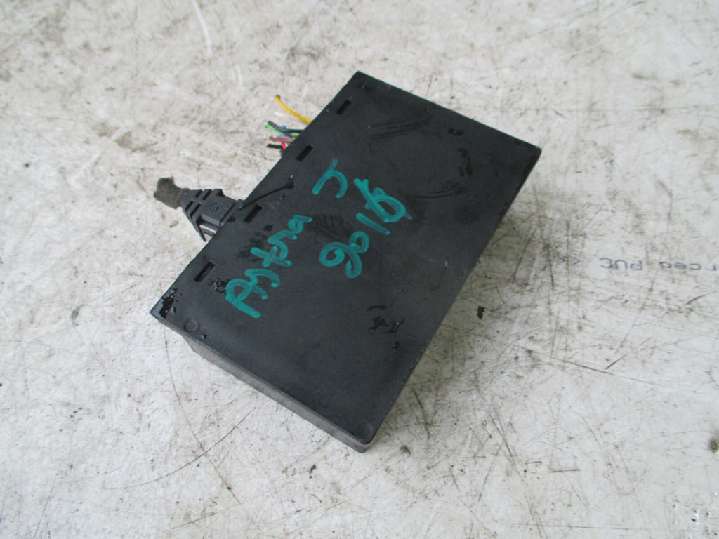 VAUXHALL ASTRA GTC 2016 AMPLIFIER ECU MODULE 22942239