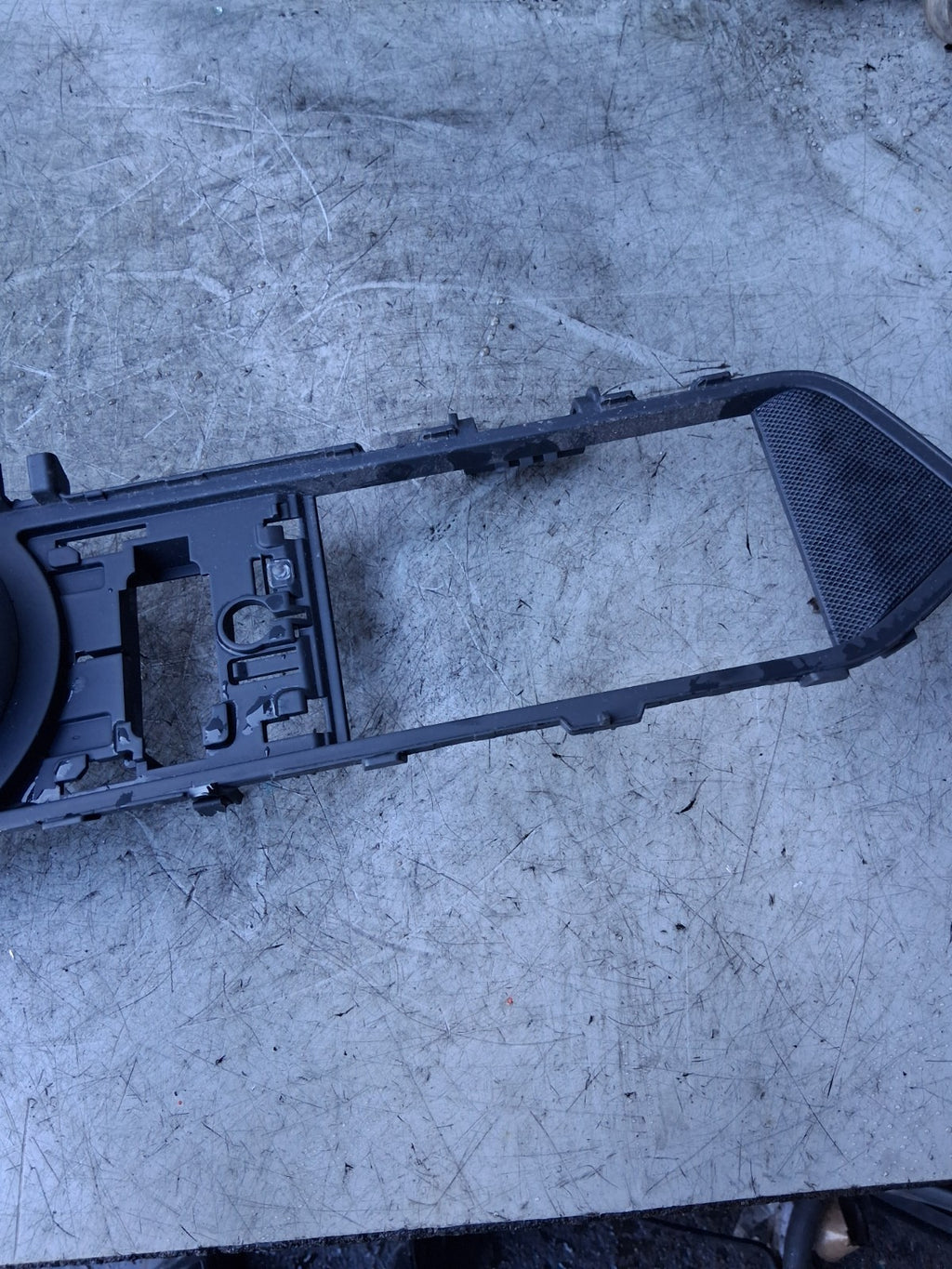 2015 MERCEDES C CLASS W204 DASHBOARD TRIM PANEL A2046890139