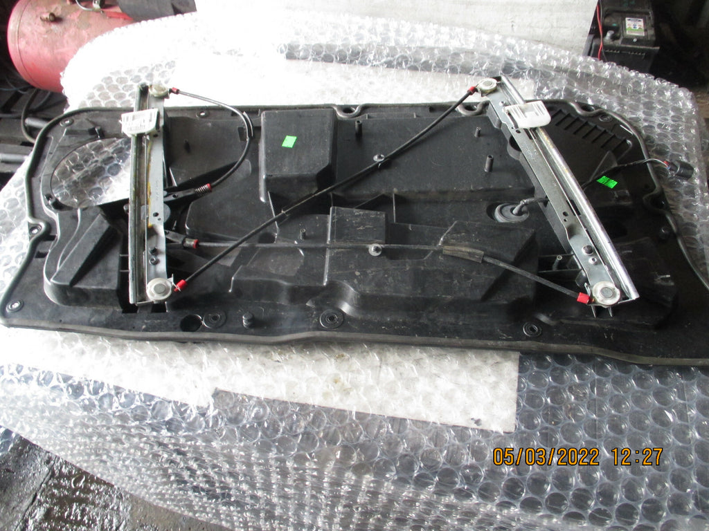 FORD FIESTA 2011 MK7 OSF FRONT DRIVER SIDE WINDOW REGULATOR MOTOR 8A61B045H16