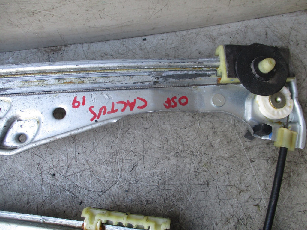 2018 CITROEN CACTUS C4 OSF DRIVER SIDE FRONT WINDOW MOTOR REGULATOR 9827295780