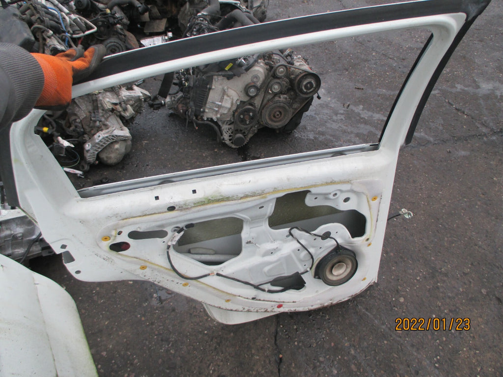 FIAT PUNTO 2012 MK3 NSR PASSENGER SIDE REAR BARE DOOR SHELL WHITE