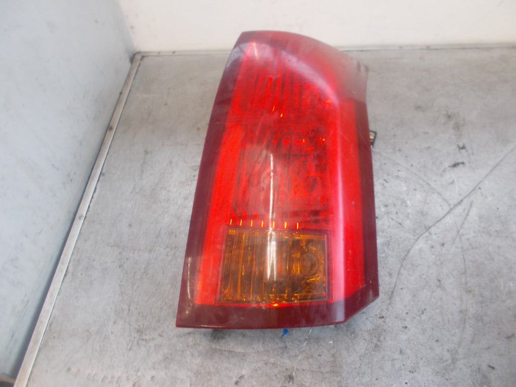 CADILLAC CADDY CTS SALOON 2003-2007 OSR DRIVER SIDE REAR LIGHT 10010606020B