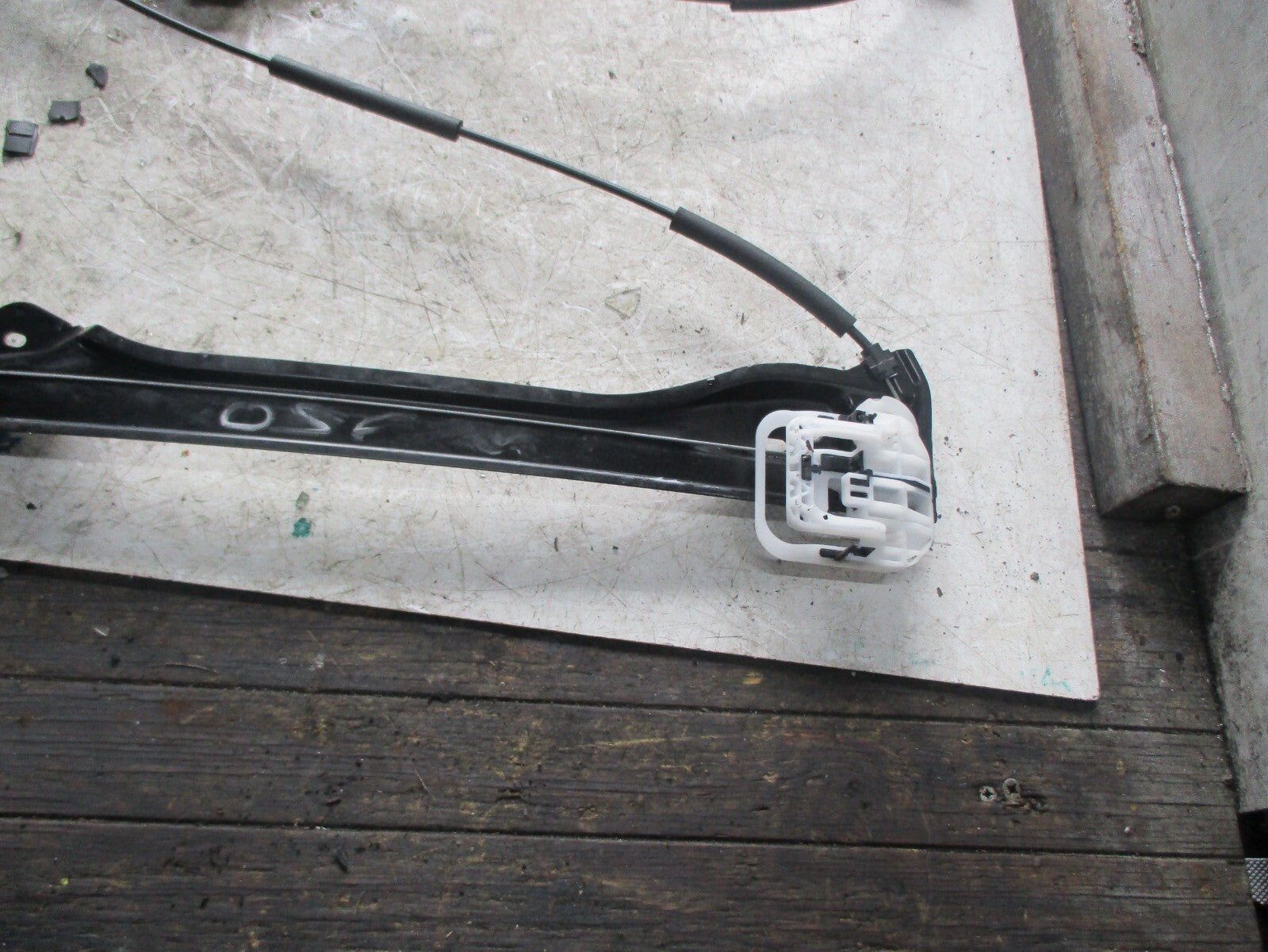 FORD S-MAX 2018 OSF DRIVER SIDE FRONT WINDOW REGULATOR & MOTOR EM2BR23200AF
