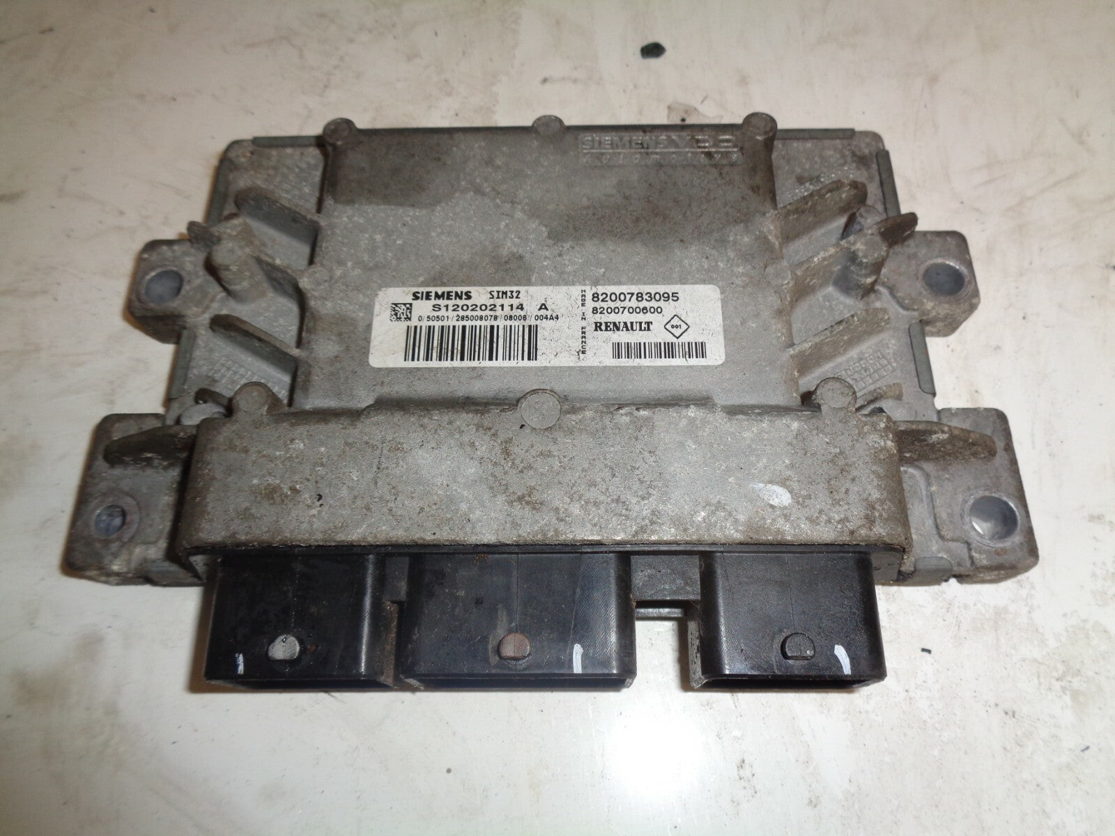 RENAULT CLIO 2008 MK3 1.2 ECU ENGINE CONTROL MODULE UNIT 8200783095