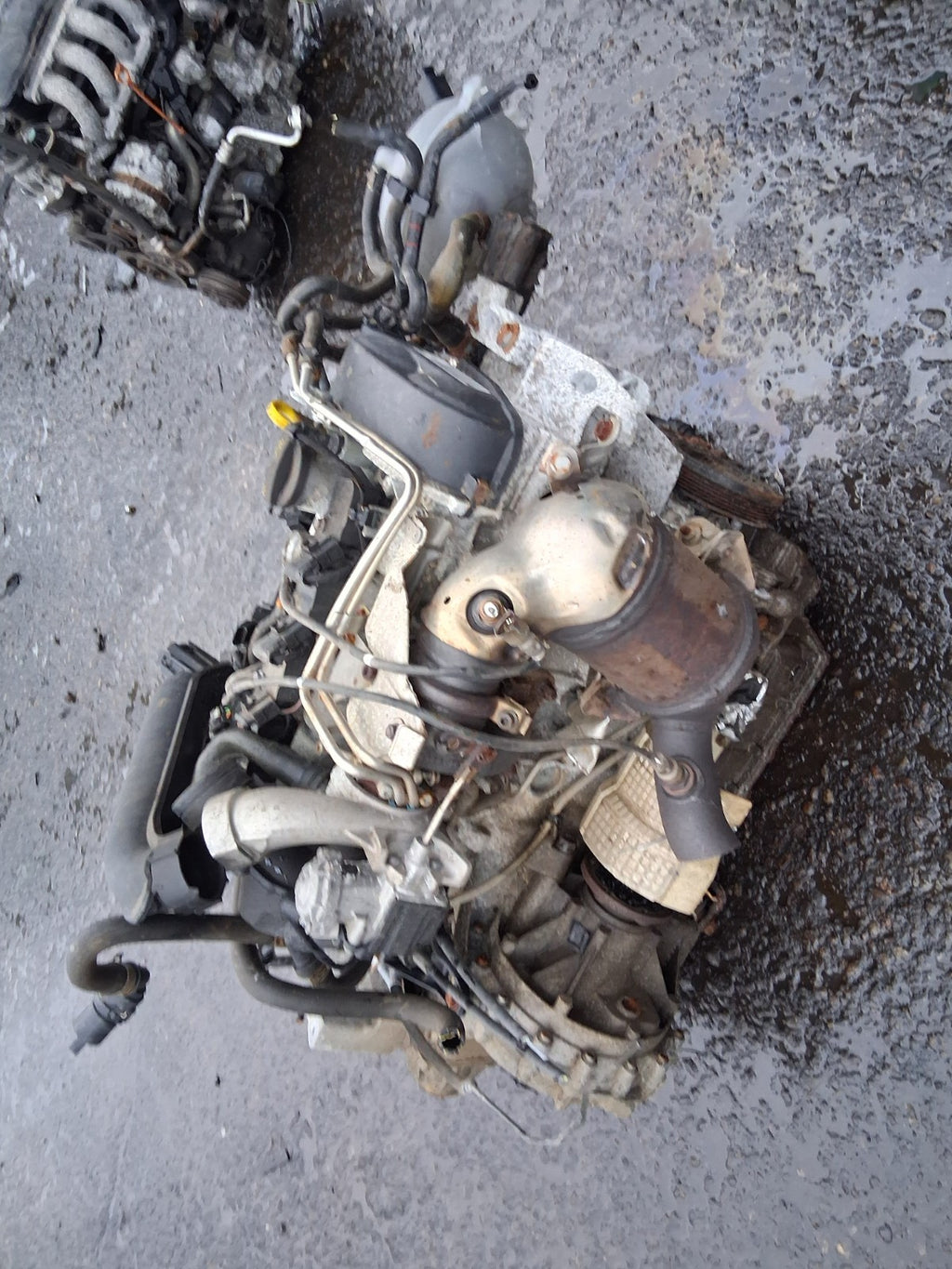 VW VOLKSWAGEN GOLF MK7 2016 1.4 PETROL BARE ENGINE WITH PUMP & INJECTORS CZC