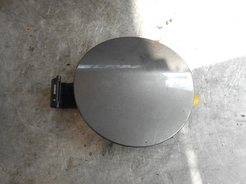 PEUGEOT 2008 2016 DIESEL FUEL FILLER FLAP COVER GREY 9677638680